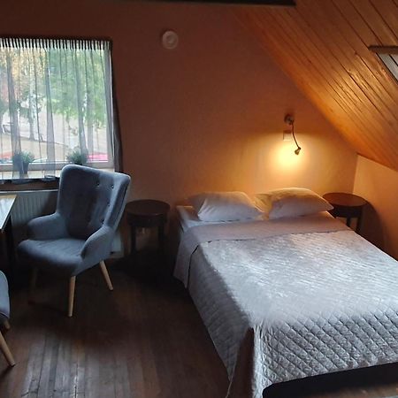 Kuetioru Puhkekeskus Hotel Koloreino ภายนอก รูปภาพ